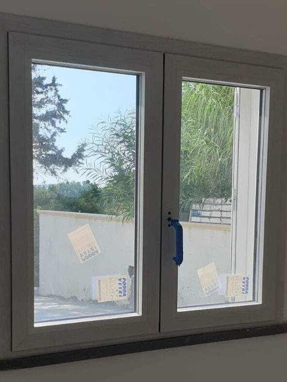 Portoncino ingresso taglio termico